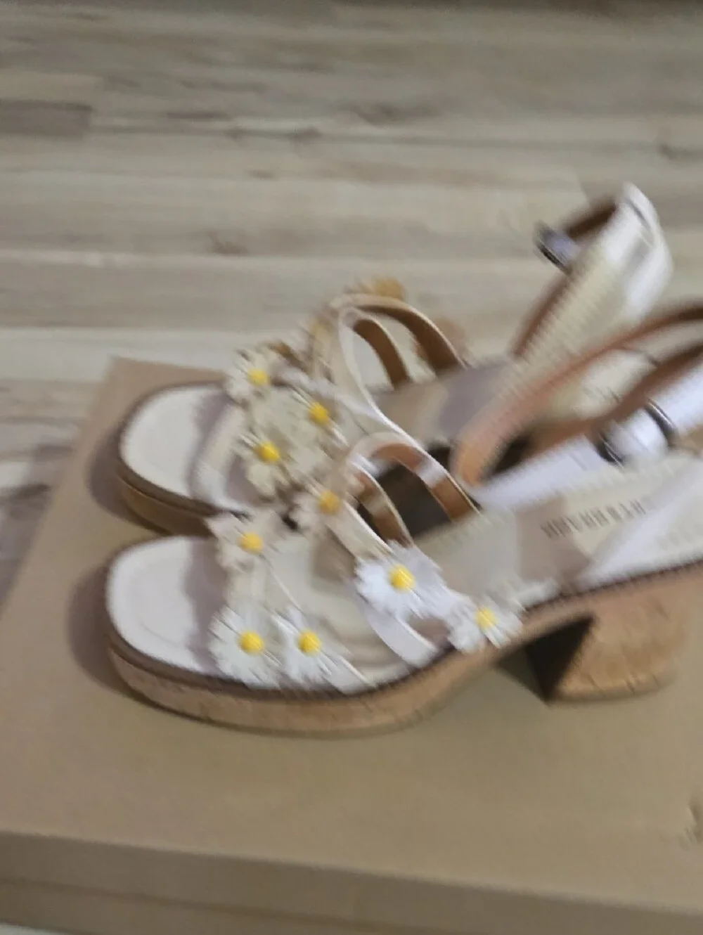 Lucky Brand Neutral Daisy Platform Sandals